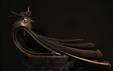 Sovereign in the universe, is the one who is Hagh‘s slave.